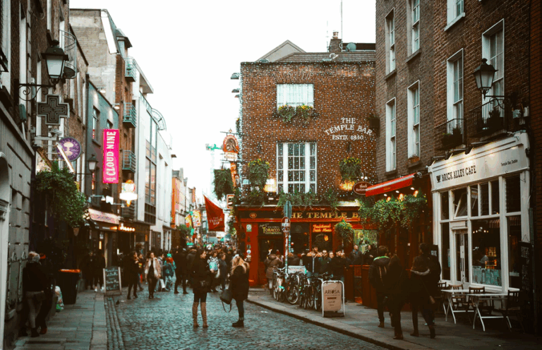 8 Perfect & Romantic Nights in Ireland