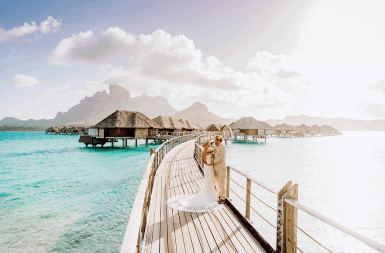 Sexiest Overwater Bungalows in Tahiti (Part 1)